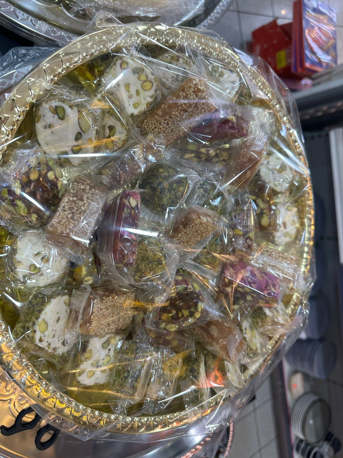 PAKET '' DIE GRÖSSTE ÜBERASCHUNG''